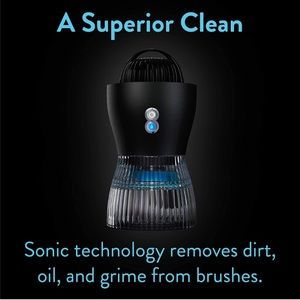 Sonic makeup brush cleaner